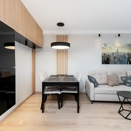 Bronowice Cosy Apartamento